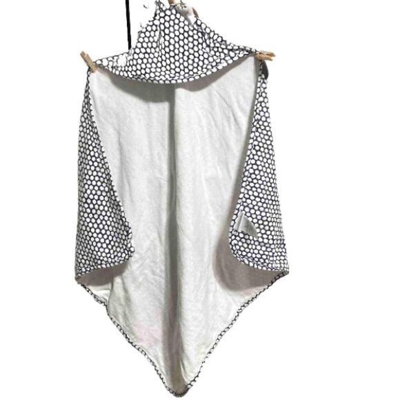 WEST ELM Pottery Barn Kids Bath Receiving Hoodie Animal Bath Towel Wrap 31 x 31 - Picture 2 of 12